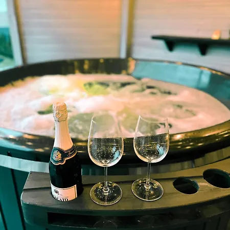 Caloroczny Z Balia 150 M Jezioro, 5 Km Plaza Debki Holiday home *